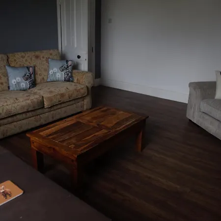 Lingfield Ewenique Views Pets Welcome Apartamento *